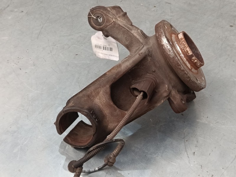Recambio de mangueta delantera izquierda para citroën c3 iii (sx) 1.2 thp 110 referencia OEM IAM   