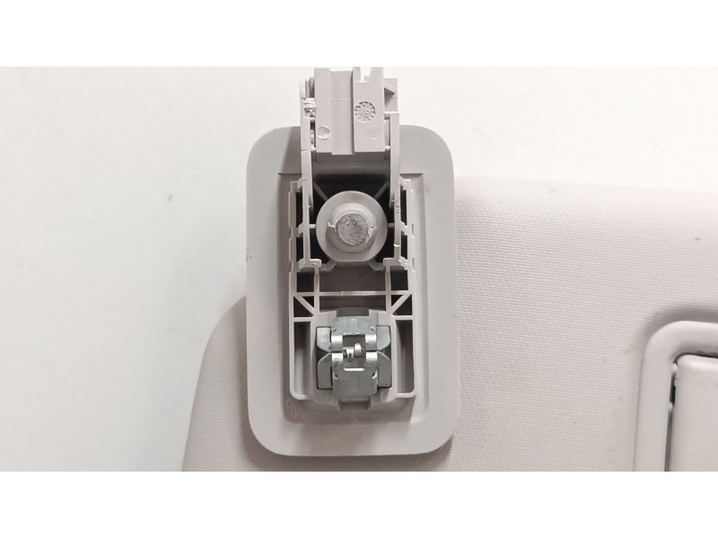 Recambio de parasol izquierdo para citroën c3 iii (sx) 1.2 thp 110 referencia OEM IAM 96738898BJ  