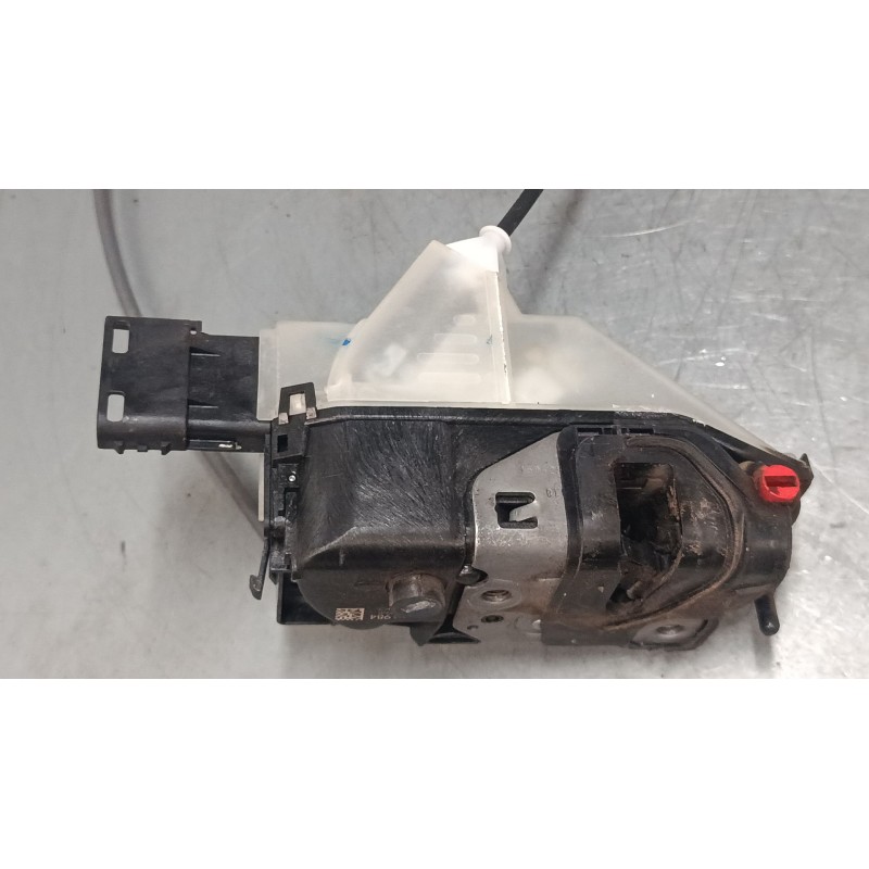 Recambio de cerradura puerta trasera derecha para citroën c3 iii (sx) 1.2 thp 110 referencia OEM IAM 123984 9812398480 