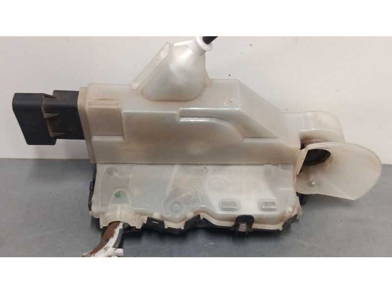 Recambio de cerradura puerta delantera izquierda para citroën c3 iii (sx) 1.2 thp 110 referencia OEM IAM PSA123981 9812398180 