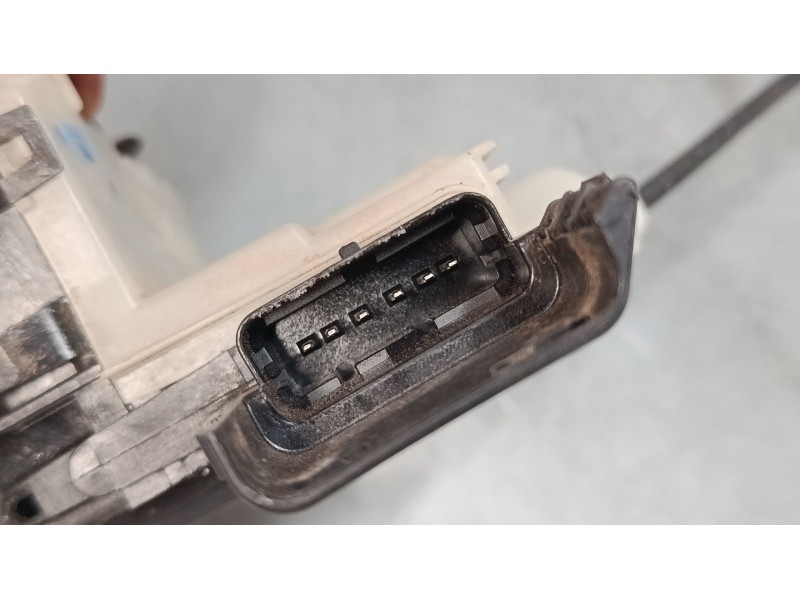 Recambio de cerradura puerta delantera derecha para citroën c3 iii (sx) 1.2 thp 110 referencia OEM IAM PSA123980 9812398080 