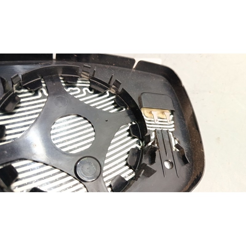 Recambio de cristal retrovisor izquierdo para citroën c3 iii (sx) 1.2 thp 110 referencia OEM IAM 232634089  