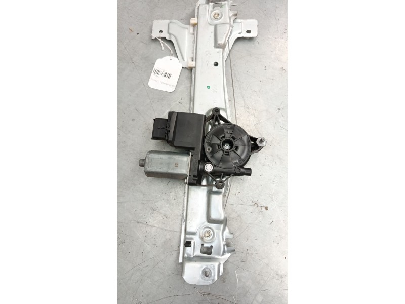 Recambio de elevalunas electrico trasero derecho para citroën c3 iii (sx) 1.2 thp 110 referencia OEM IAM 9813092080  