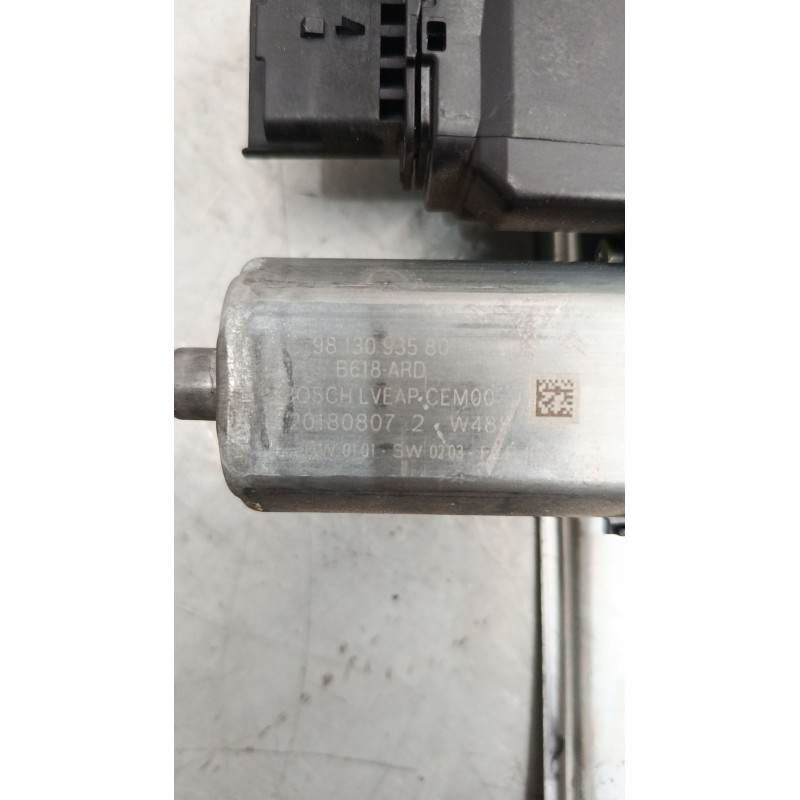 Recambio de elevalunas electrico trasero derecho para citroën c3 iii (sx) 1.2 thp 110 referencia OEM IAM 9813092080  