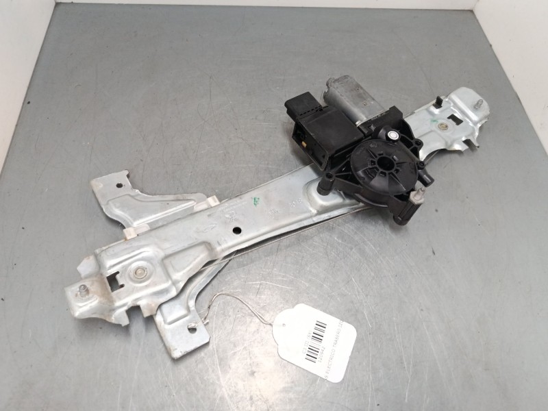 Recambio de elevalunas electrico trasero izquierdo para citroën c3 iii (sx) 1.2 thp 110 referencia OEM IAM 9813093080  