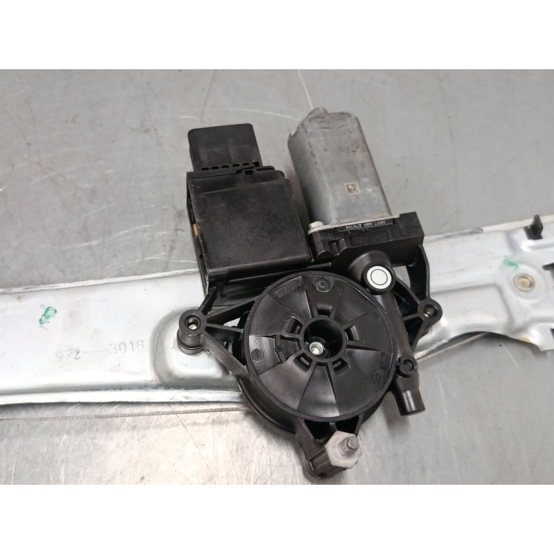 Recambio de elevalunas electrico trasero izquierdo para citroën c3 iii (sx) 1.2 thp 110 referencia OEM IAM 9813093080  
