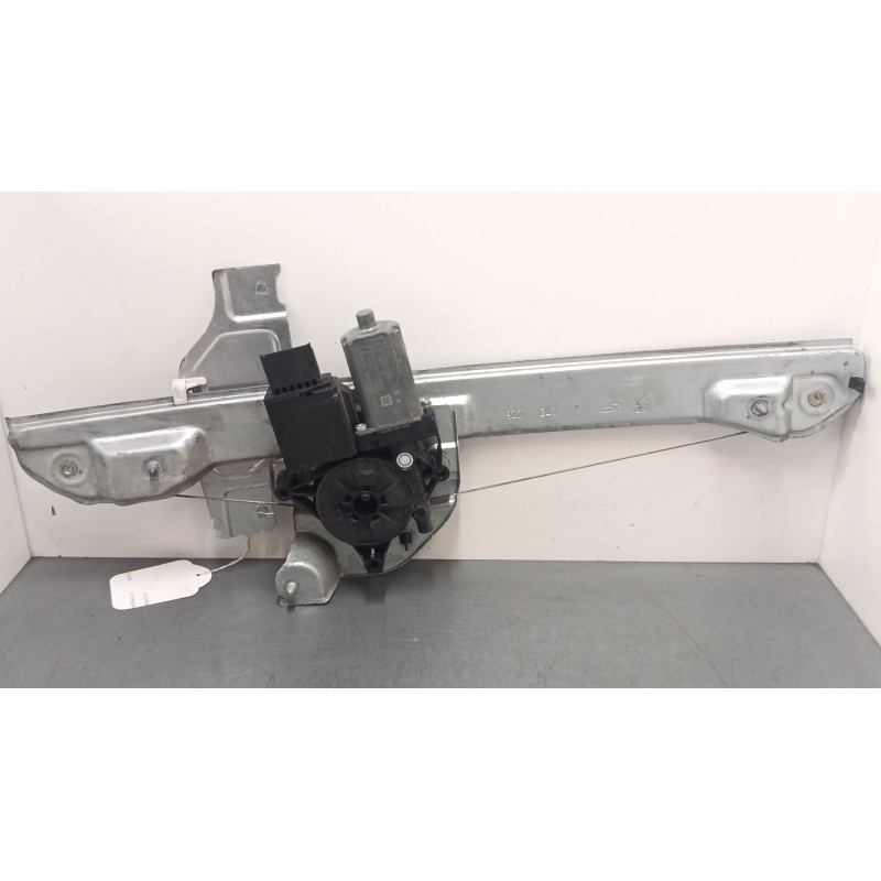 Recambio de elevalunas electrico delantero izquierdo para citroën c3 iii (sx) 1.2 thp 110 referencia OEM IAM 9812081680  