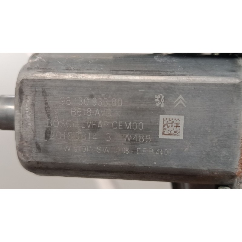 Recambio de elevalunas electrico delantero derecho para citroën c3 iii (sx) 1.2 thp 110 referencia OEM IAM 9812081580  