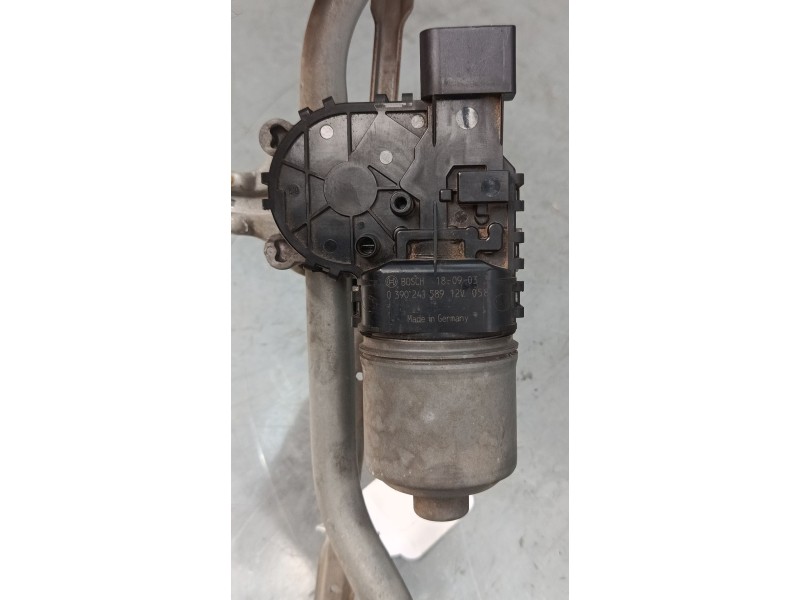 Recambio de motor limpia delantero para citroën c3 iii (sx) 1.2 thp 110 referencia OEM IAM 9815497780  