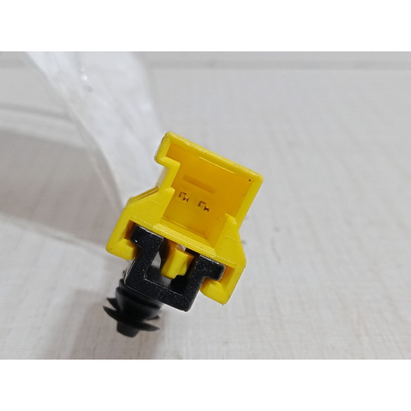 Recambio de anclaje cinturon trasero central para mercedes-benz clase b sports tourer (w245) b 160 (245.231) referencia OEM IAM 