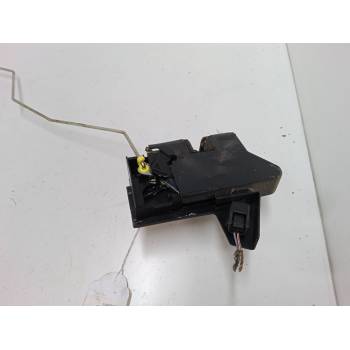 CERRADURA PUERTA DELANTERA IZQUIERDA 
