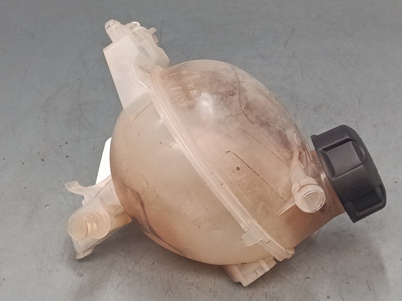 Recambio de botella expansion para citroën c3 iii (sx) 1.2 thp 110 referencia OEM IAM 980077728002  
