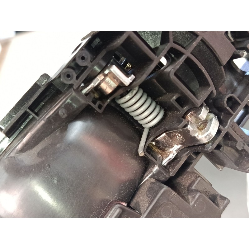 Recambio de maneta interior puerta trasera izquierda para citroën c3 iii (sx) 1.2 thp 110 referencia OEM IAM 98012886  