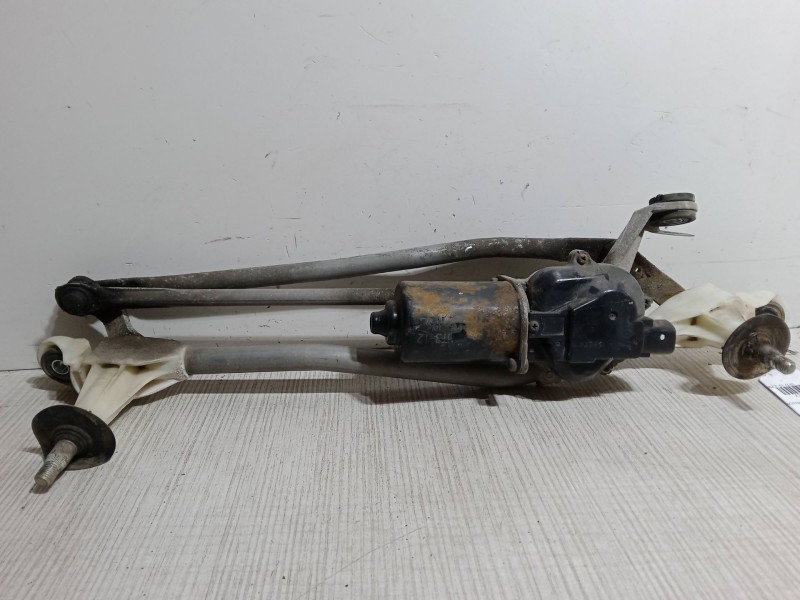 Recambio de motor limpia delantero para honda jazz ii (gd_, ge3, ge2) 1.3 idsi (gd1) referencia OEM IAM   