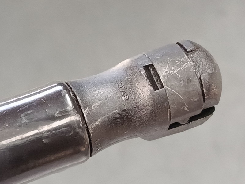 Recambio de amortiguadores capo para audi a4 b8 (8k2) 1.8 tfsi referencia OEM IAM   