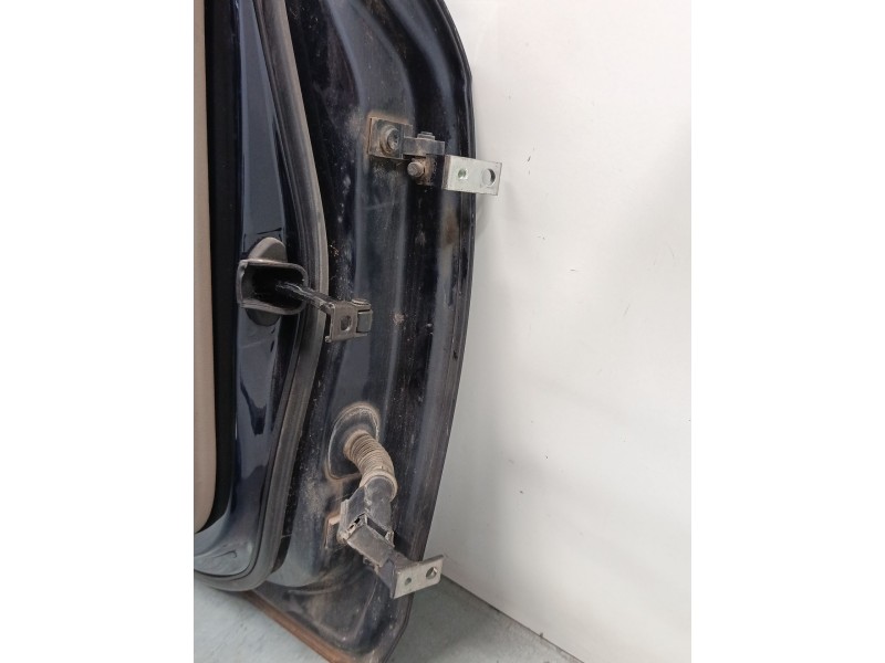 Recambio de puerta delantera izquierda para audi a4 b8 (8k2) 1.8 tfsi referencia OEM IAM 8K0831051J  