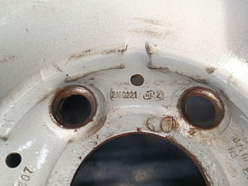 Recambio de llanta chapa 16´´ para mercedes-benz vito / mixto furgoneta (w639) 109 cdi (639.601, 639.603, 639.605) referencia OE