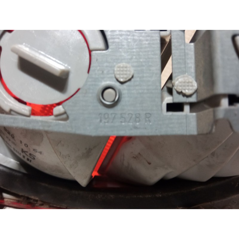 Recambio de piloto trasero porton derecho para mercedes-benz clase e (w210) e 230 (210.037) referencia OEM IAM A2108201064 197 5