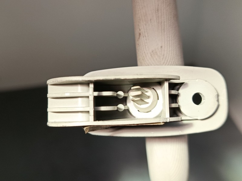 Recambio de parasol derecho para seat ibiza iv sc (6j1, 6p5) 1.9 tdi referencia OEM IAM   