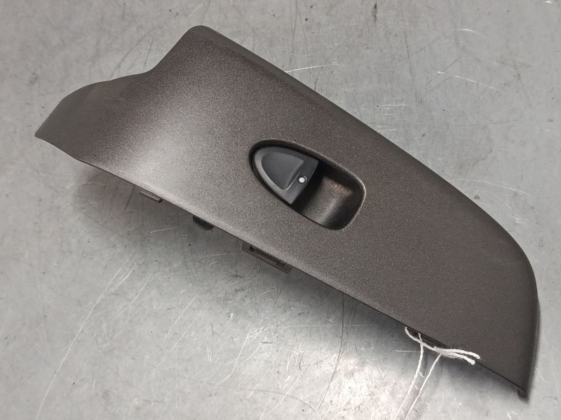 Recambio de mando elevalunas trasero derecho para honda civic viii sedán (fd, fa) 1.3 ima (fa3, fd3) referencia OEM IAM   