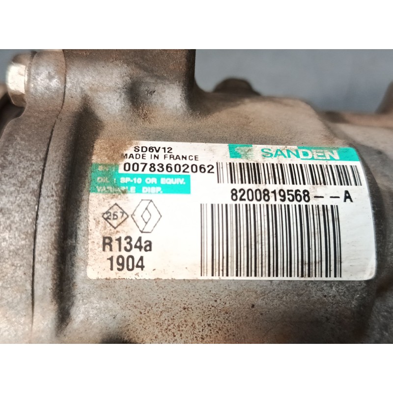 Recambio de compresor aire acondicionado para renault twingo ii (cn0_) 1.2 16v (cn04, cn0a, cn0b) referencia OEM IAM 8200819568A