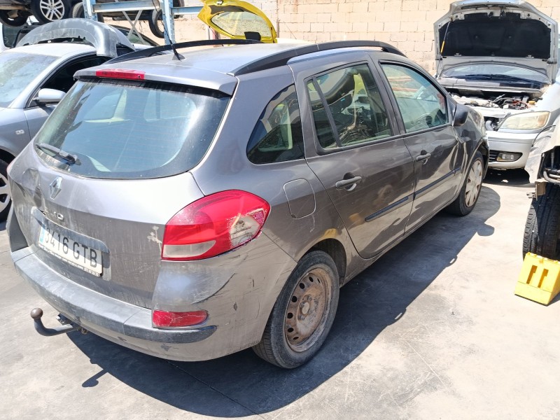 renault clio iii grandtour (kr0/1_) del año 2010