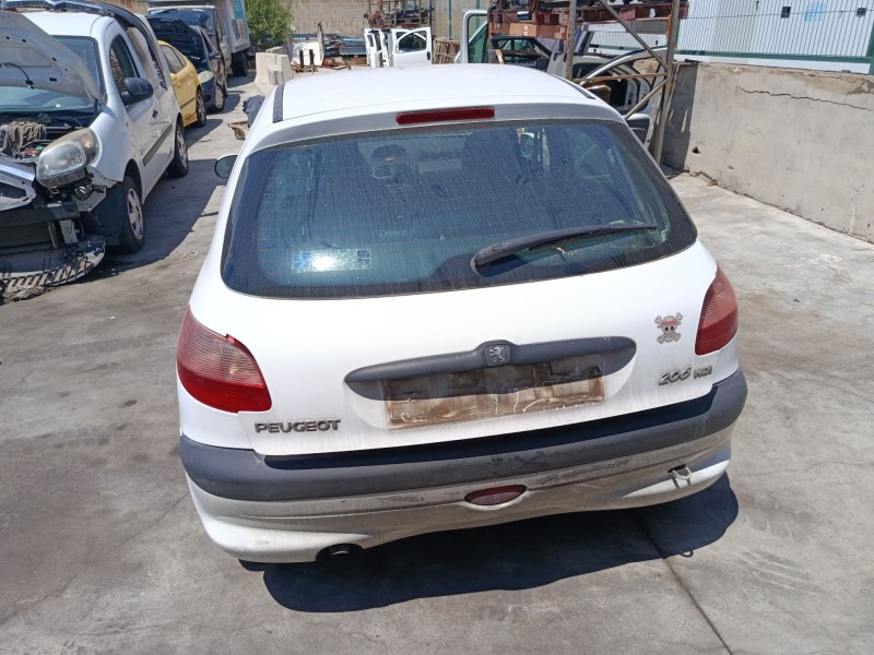 peugeot 206 hatchback (2a/c) del año 2002