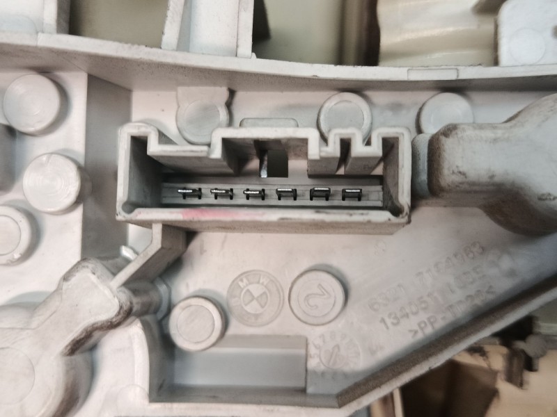 Recambio de piloto trasero izquierdo para bmw 1 (f20) 116 d referencia OEM IAM 7131297 85074725 