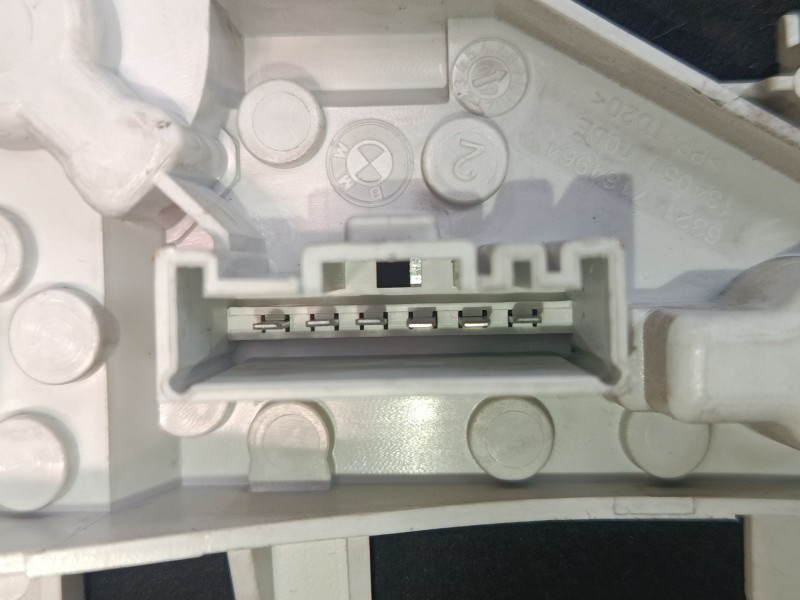 Recambio de piloto trasero derecho para bmw 1 (f20) 116 d referencia OEM IAM 718129808 89074724 