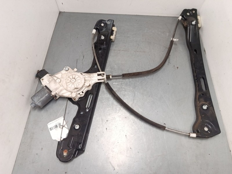 Recambio de elevalunas electrico delantero derecho para bmw 1 (f20) 116 d referencia OEM IAM 7067796S 7138466E 