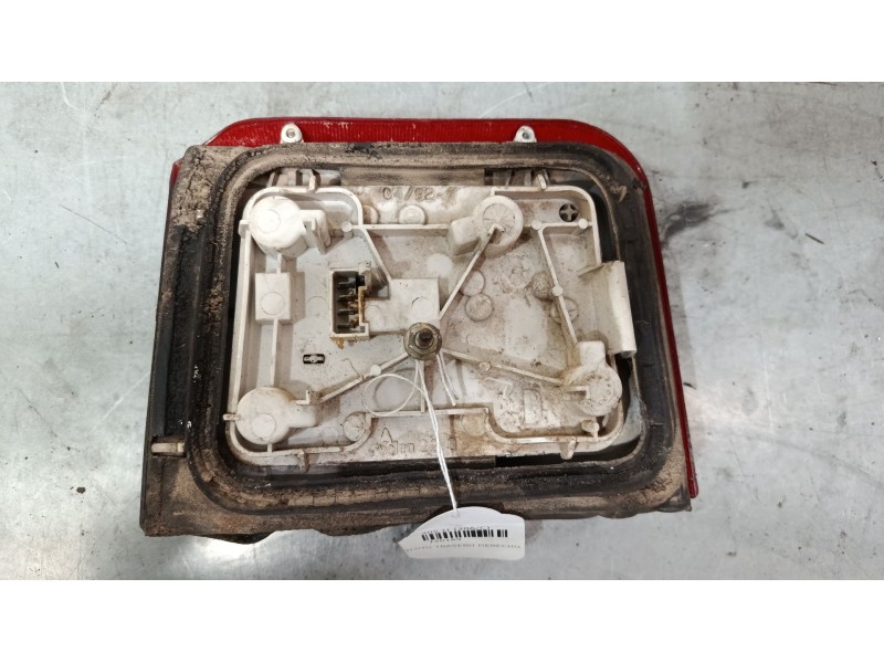 Recambio de piloto trasero derecho para peugeot 205 ii (20a/c) 1.1 referencia OEM IAM   