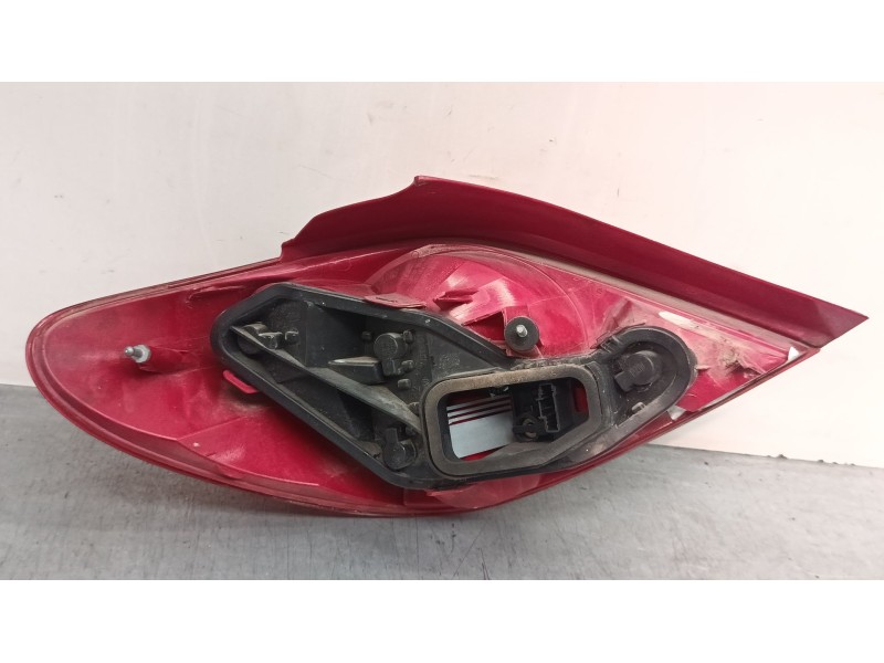 Recambio de piloto trasero derecho para peugeot 207/207+ (wa_, wc_) 1.4 16v referencia OEM IAM 9649986580  