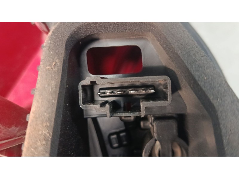 Recambio de piloto trasero derecho para peugeot 207/207+ (wa_, wc_) 1.4 16v referencia OEM IAM 9649986580  