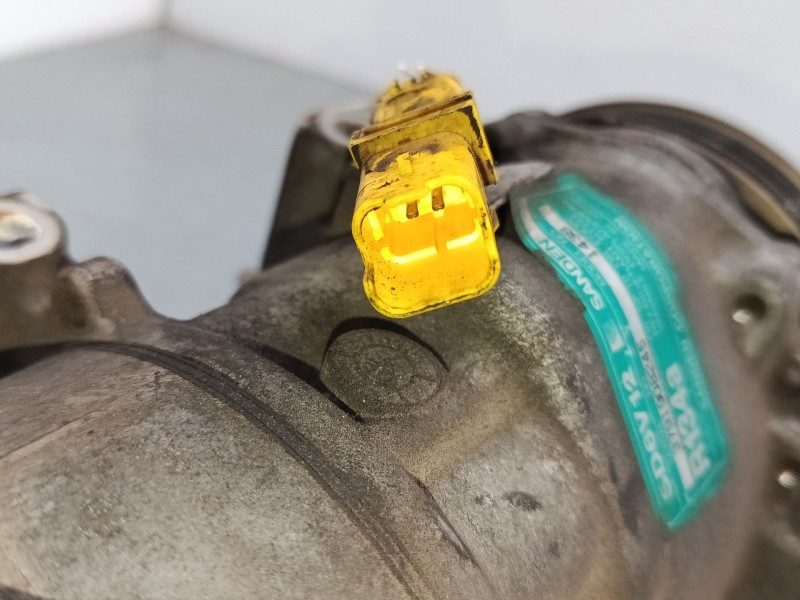 Recambio de compresor a/a para peugeot 307 (3a/c) 1.6 16v referencia OEM IAM SD6V12  
