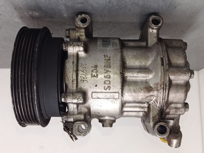 Recambio de compresor a/a para renault clio ii (bb_, cb_) 1.4 (b/cb0c, b/cb0s) referencia OEM IAM 8200315744 7700273801 77014999