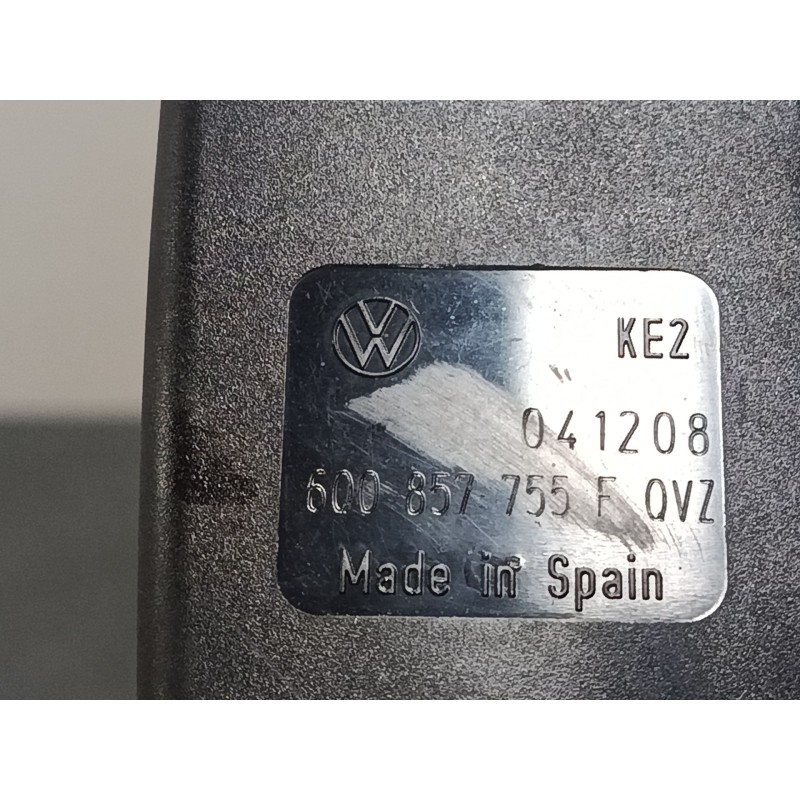 Recambio de anclaje cinturon delantero izquierdo para seat ibiza iv sc (6j1, 6p5) 1.9 tdi referencia OEM IAM   