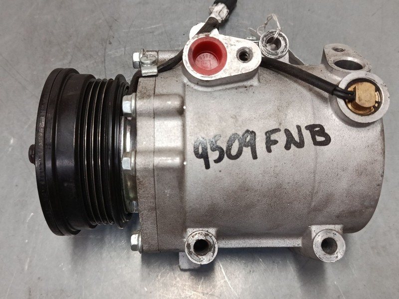 Recambio de compresor a/a para suzuki swift iii (mz, ez) 1.3 (rs 413) referencia OEM IAM 95200-62JA0 AKC201A083A 