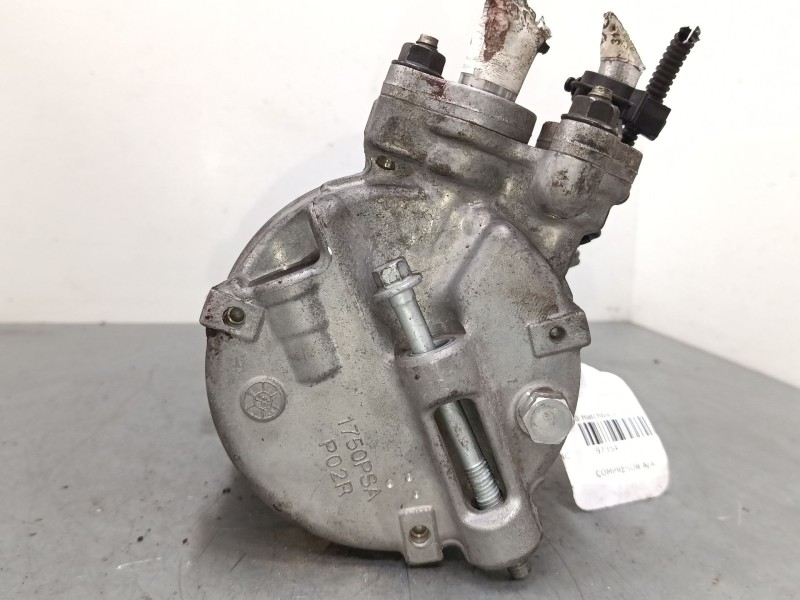 Recambio de compresor a/a para volvo v40 hatchback (525) d2 referencia OEM IAM   