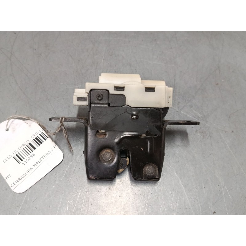 Recambio de cerradura maletero / porton para renault clio iii (br0/1, cr0/1) 1.5 dci (c/br0g, c/br1g) referencia OEM IAM   