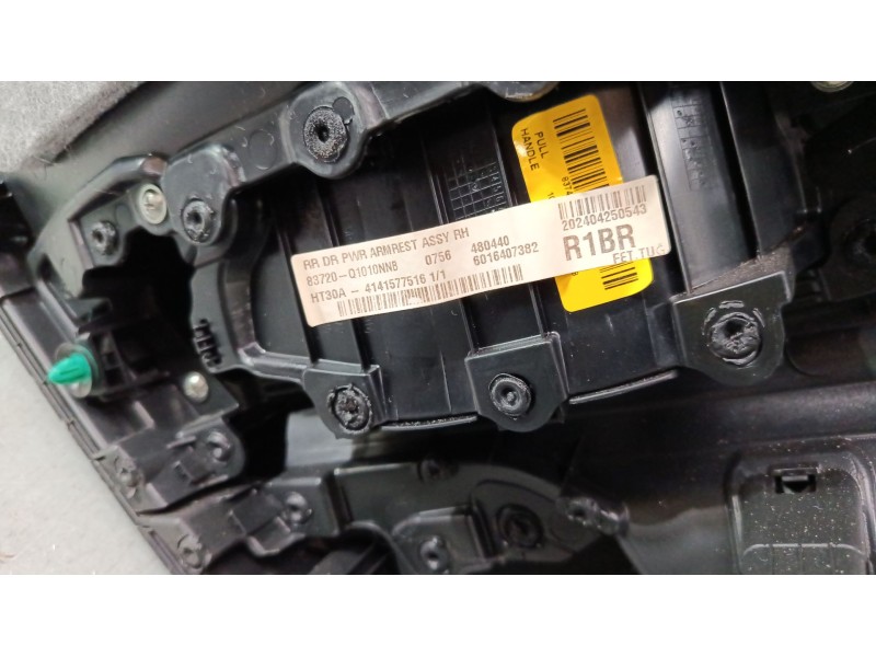 Recambio de guarnecido puerta trasera derecha para hyundai i20 iii (bc3, bi3) 1.2 1.2 referencia OEM IAM 83308Q0010NNB  