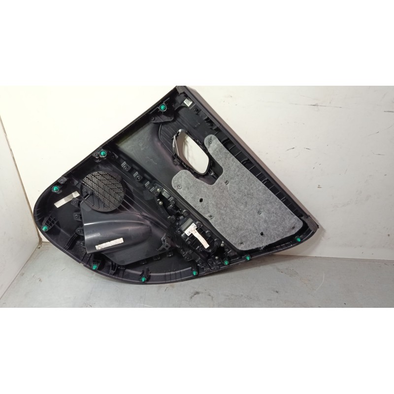 Recambio de guarnecido puerta trasero izquierdo para hyundai i20 iii (bc3, bi3) 1.2 1.2 referencia OEM IAM 83710Q1010NNB  