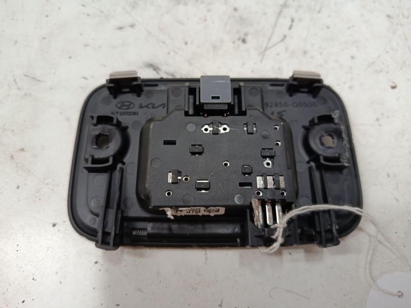 Recambio de luz interior trasera para hyundai i20 iii (bc3, bi3) 1.2 1.2 referencia OEM IAM   