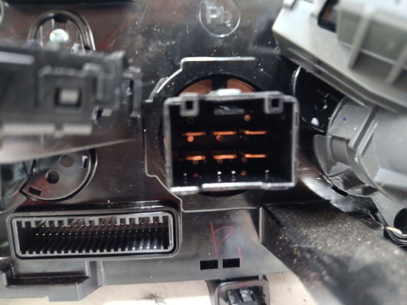 Recambio de mando calefaccion / a/a para hyundai i20 iii (bc3, bi3) 1.2 1.2 referencia OEM IAM 97250Q0011  
