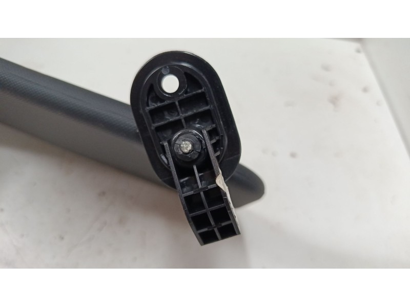 Recambio de parasol izquierdo para hyundai i20 iii (bc3, bi3) 1.2 1.2 referencia OEM IAM   