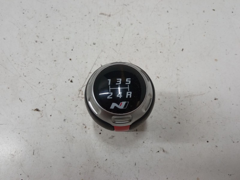 Recambio de pomo palanca cambio para hyundai i20 iii (bc3, bi3) 1.2 1.2 referencia OEM IAM   