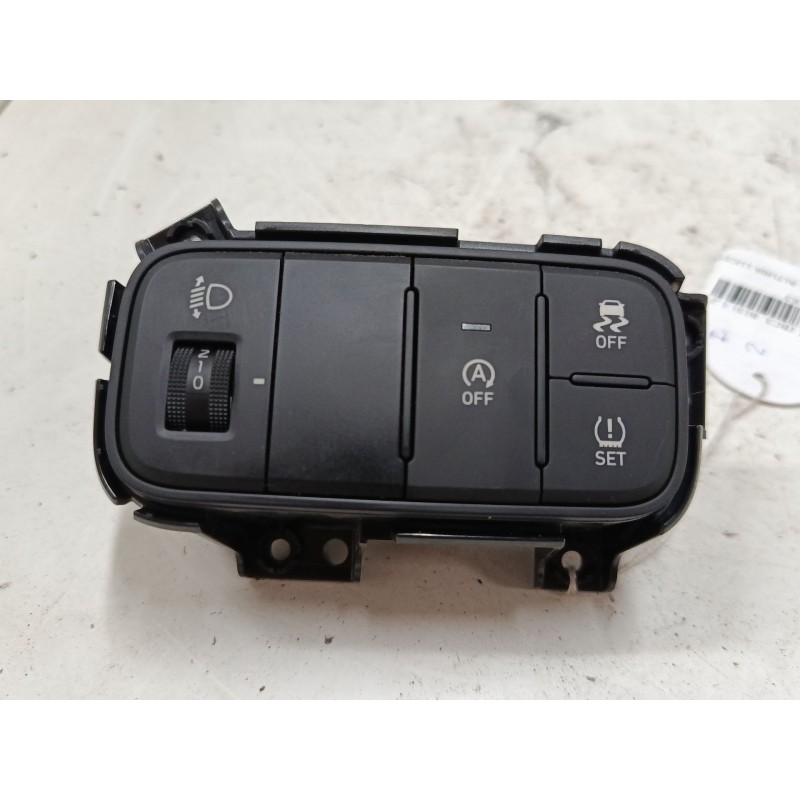 Recambio de regulador altura luces para hyundai i20 iii (bc3, bi3) 1.2 1.2 referencia OEM IAM 93700Q0210NNB 299223178 