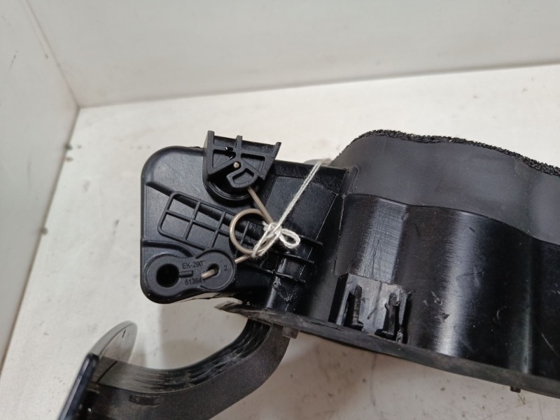 Recambio de tapa exterior combustible para hyundai i20 iii (bc3, bi3) 1.2 1.2 referencia OEM IAM 81595Q0000  
