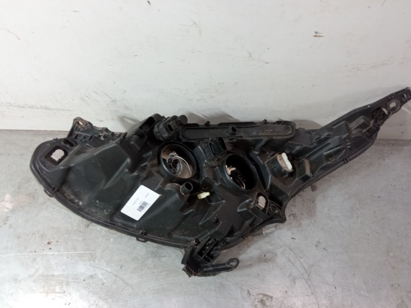 Recambio de faro derecho para peugeot 208 i (ca_, cc_) 1.2 puretech 82 referencia OEM IAM 9822690180  
