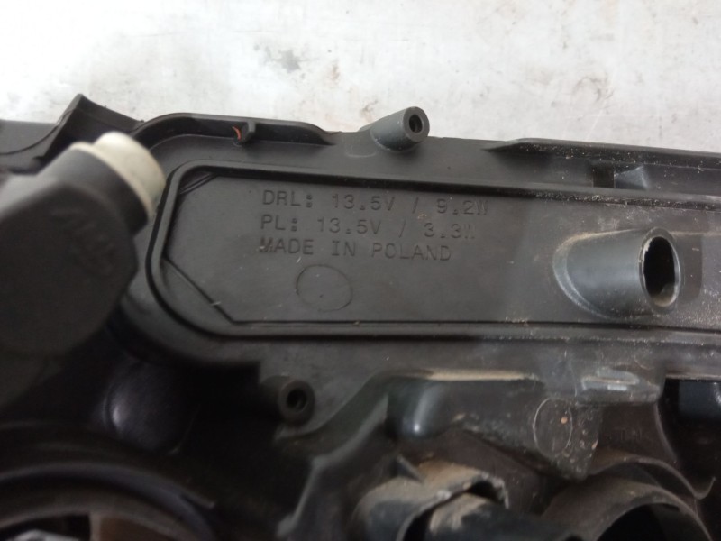Recambio de faro derecho para peugeot 208 i (ca_, cc_) 1.2 puretech 82 referencia OEM IAM 9822690180  