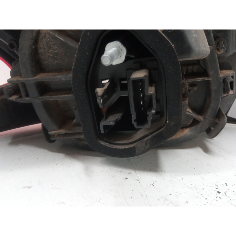 Recambio de piloto trasero derecho para peugeot 208 i (ca_, cc_) 1.2 puretech 82 referencia OEM IAM 9825601180  